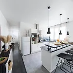 Relax Et Cocooning - Maison De - Proche Gare * Tours