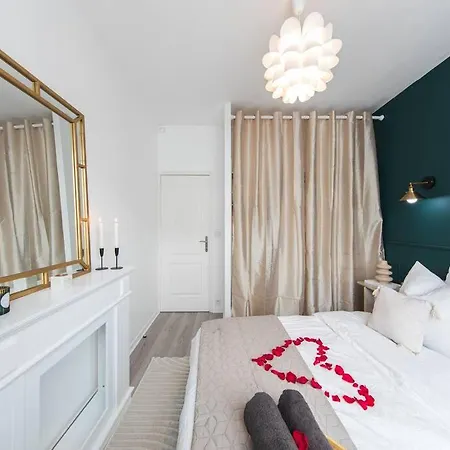 Daire Relax Et Cocooning - Maison De - Proche Gare *