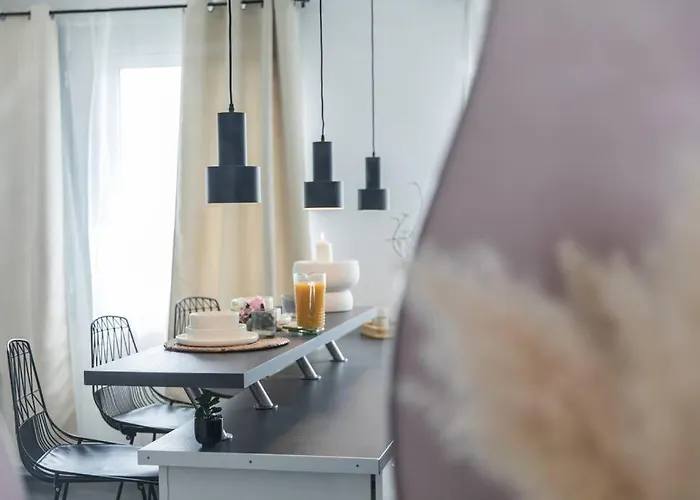 Relax Et Cocooning - Maison De - Proche Gare Lägenhet