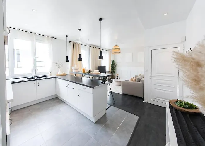 Lägenhet Relax Et Cocooning - Maison De - Proche Gare Tours